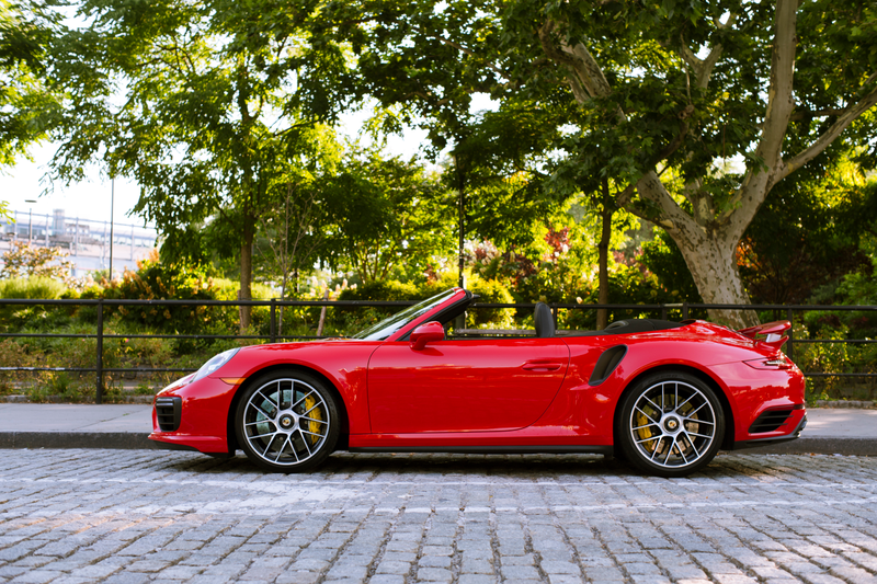 Illustration for article titled The 2018 Porsche 911 Turbo S Cabriolet Is the Best Way to Kill Hypercars and Get a Tan